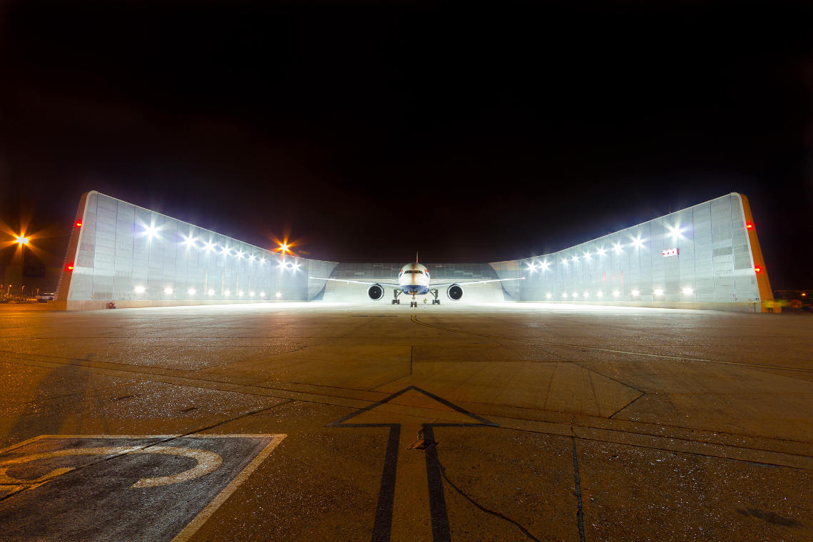 Ground Run-up Avskärmat Område installerat på Heathrow Flygplats